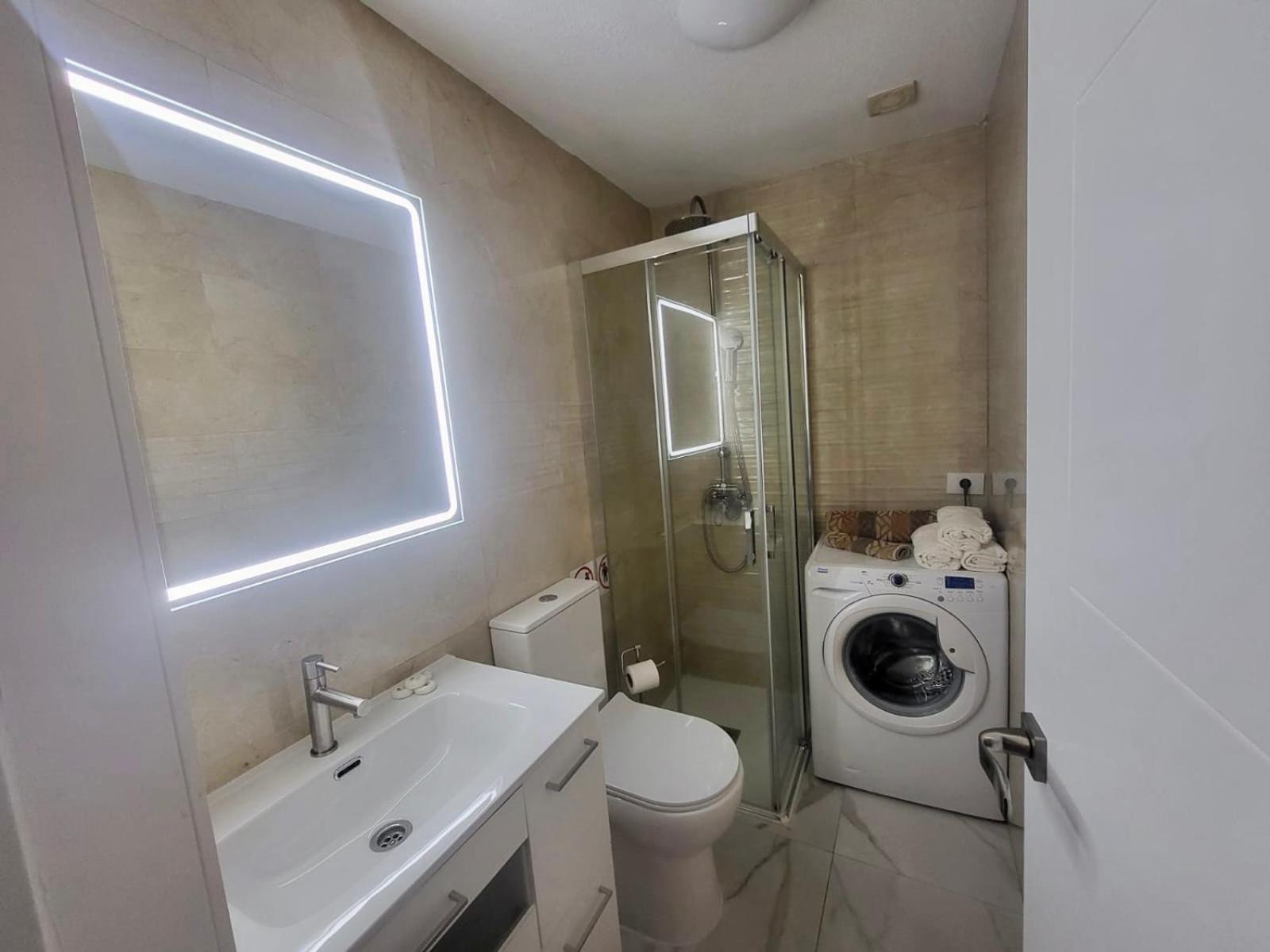 2 Bedrooms Flat 50 Mts Away From Las Canteras Beach Las Palmas de Gran Canaria Dış mekan fotoğraf
