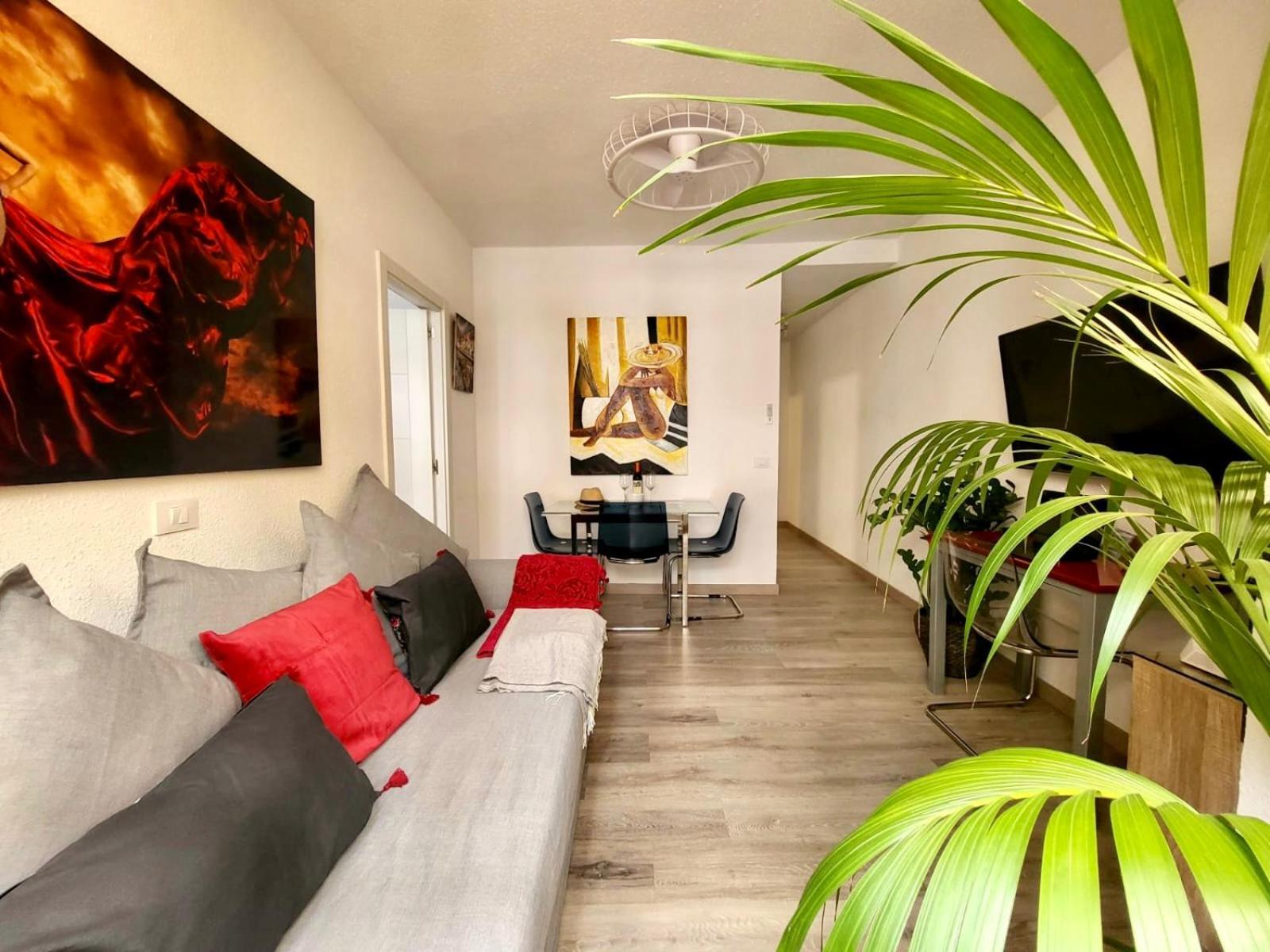 2 Bedrooms Flat 50 Mts Away From Las Canteras Beach Las Palmas de Gran Canaria Dış mekan fotoğraf